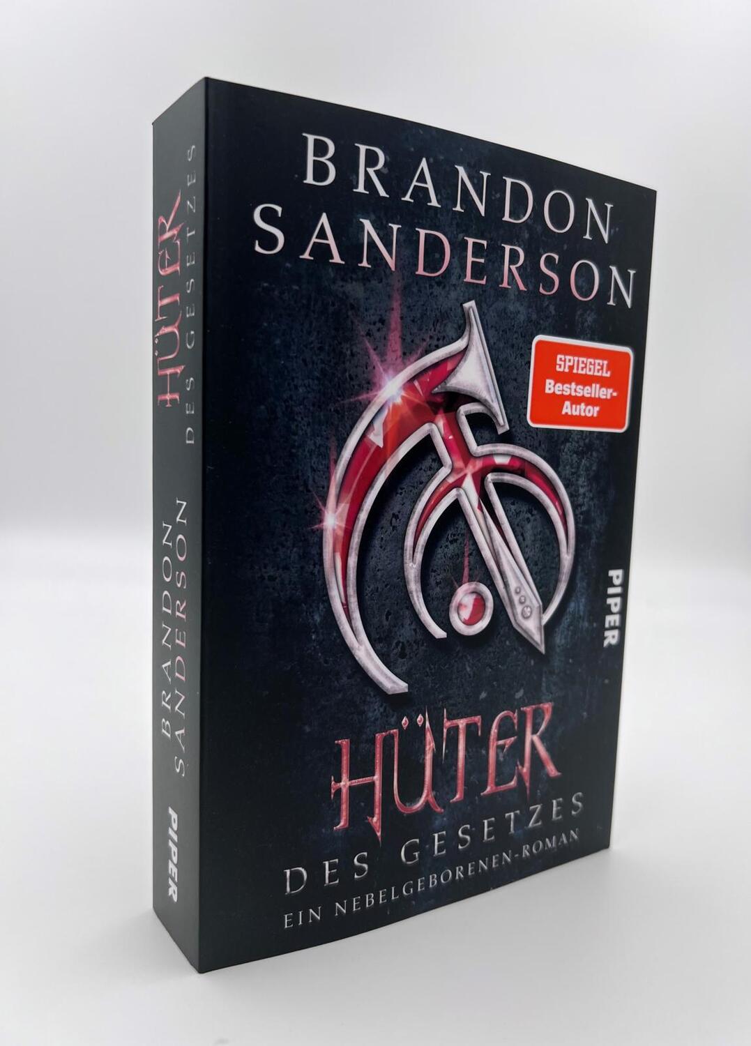 Bild: 9783492706643 | Hüter des Gesetzes | Brandon Sanderson | Taschenbuch | 432 S. | 2023