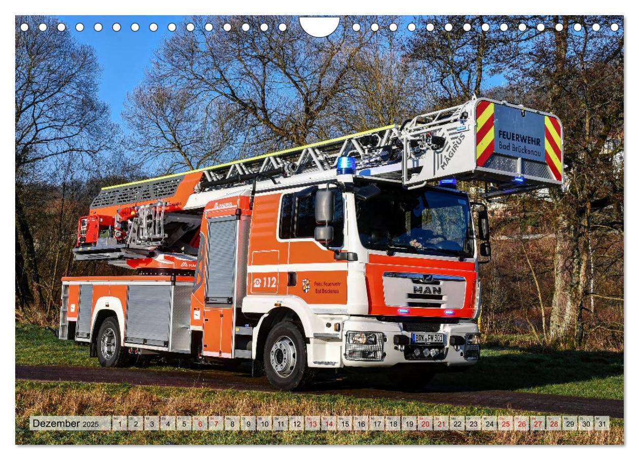 Bild: 9783435165667 | Feuerwehrfahrzeuge (Wandkalender 2025 DIN A4 quer), CALVENDO...