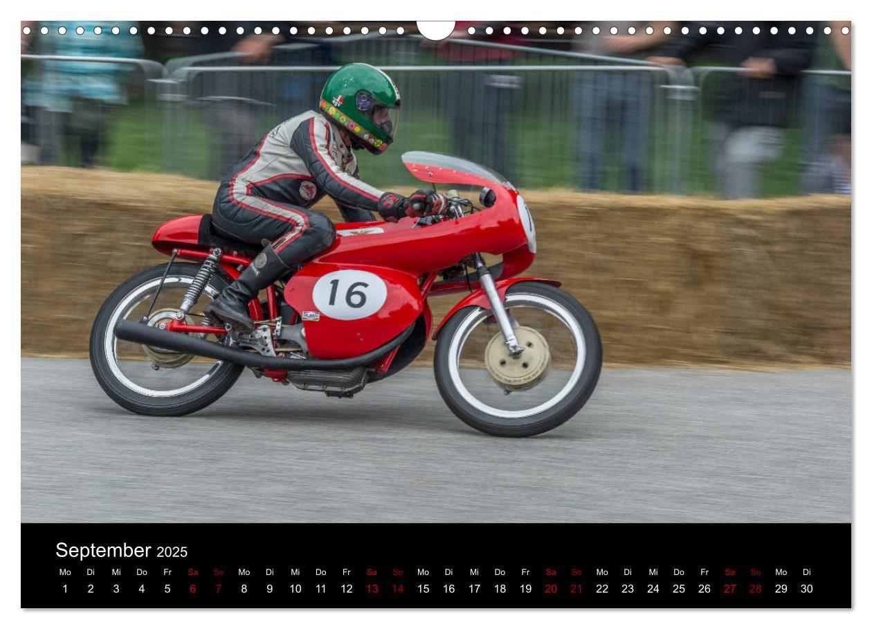 Bild: 9783435392759 | Motorsport Klassiker (Wandkalender 2025 DIN A3 quer), CALVENDO...