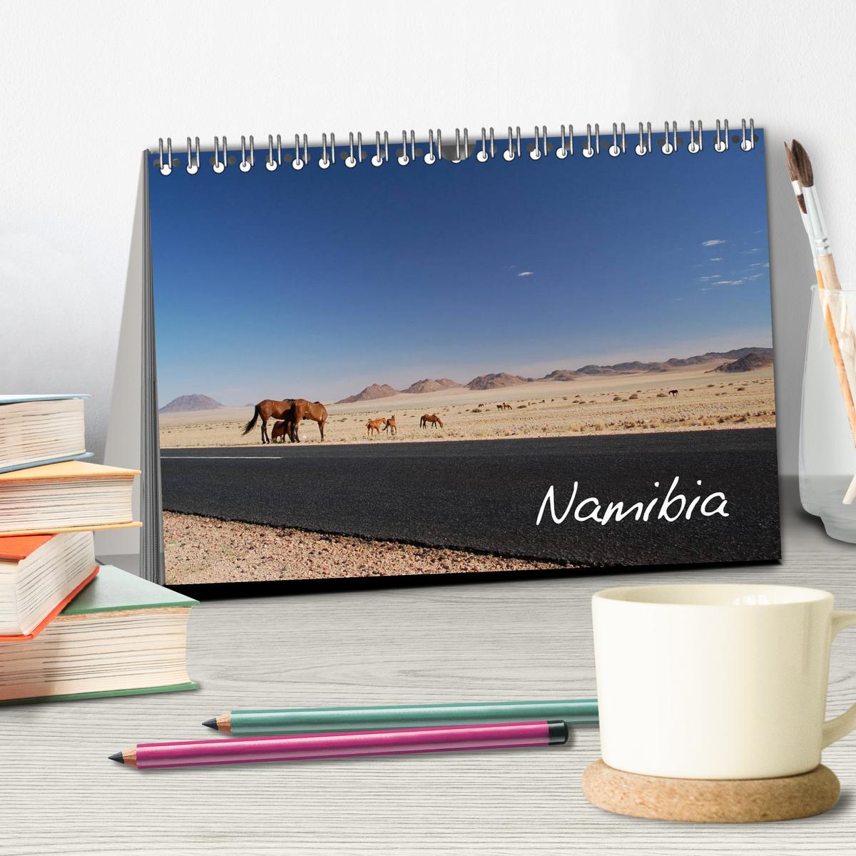 Bild: 9783435786336 | Namibia (Tischkalender 2025 DIN A5 quer), CALVENDO Monatskalender