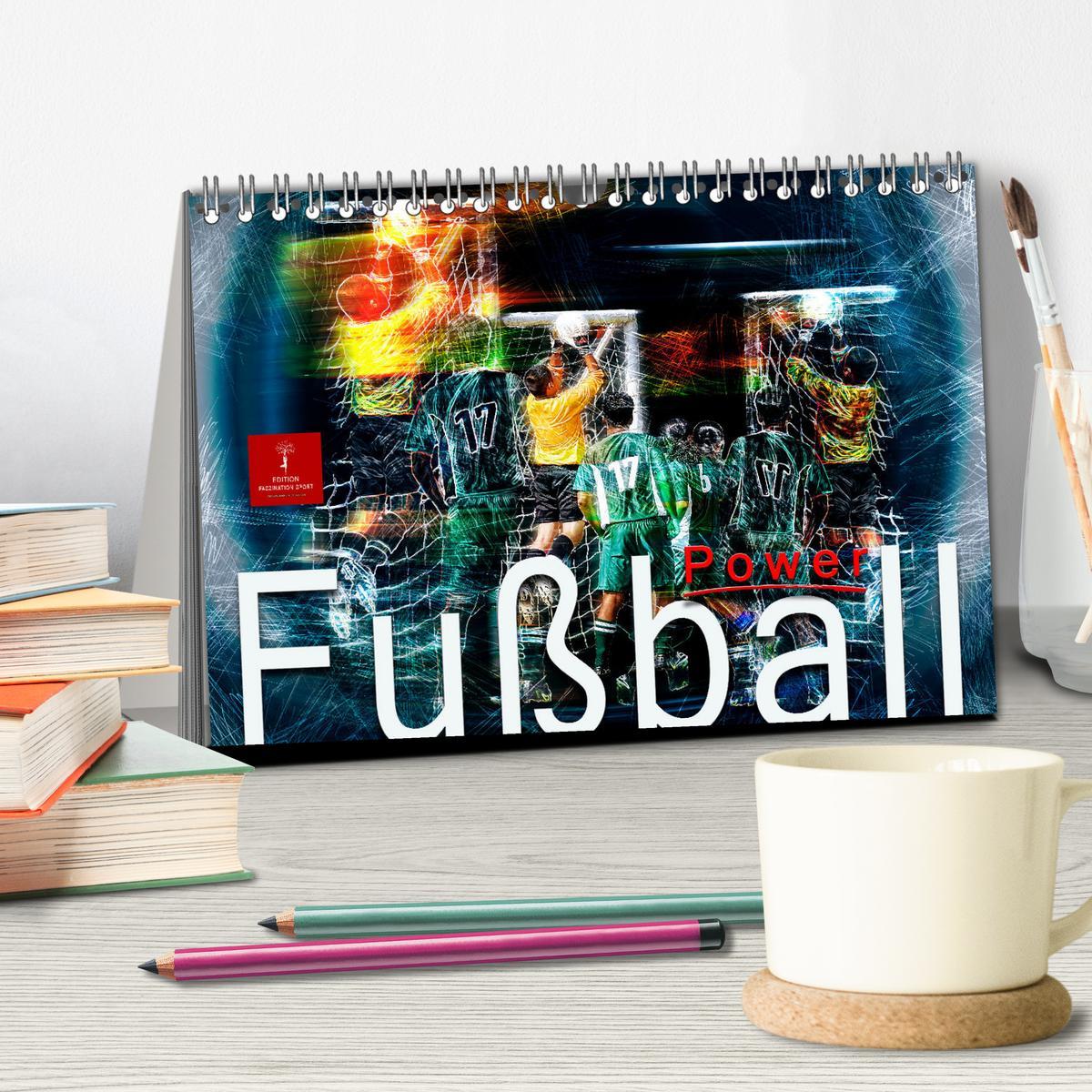 Bild: 9783435097289 | Fußball Power (Tischkalender 2025 DIN A5 quer), CALVENDO...