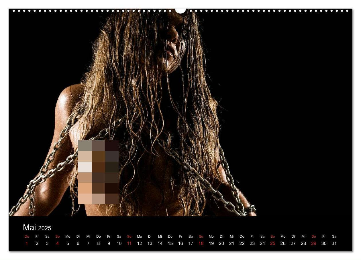 Bild: 9783435661749 | DIRTY GIRLS Frauen in Wasser und Öl (Wandkalender 2025 DIN A2...