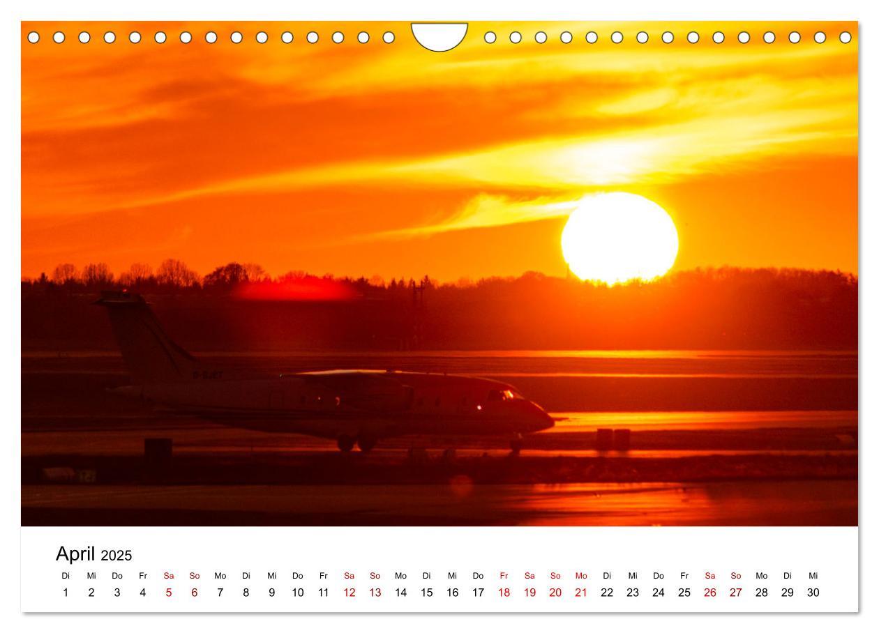 Bild: 9783457220283 | Die Welt der Privatjets (Wandkalender 2025 DIN A4 quer), CALVENDO...