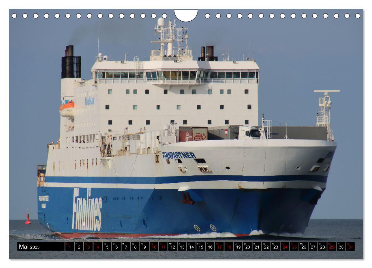 Bild: 9783383983658 | Shipspotting Travemünde (Wandkalender 2025 DIN A4 quer), CALVENDO...