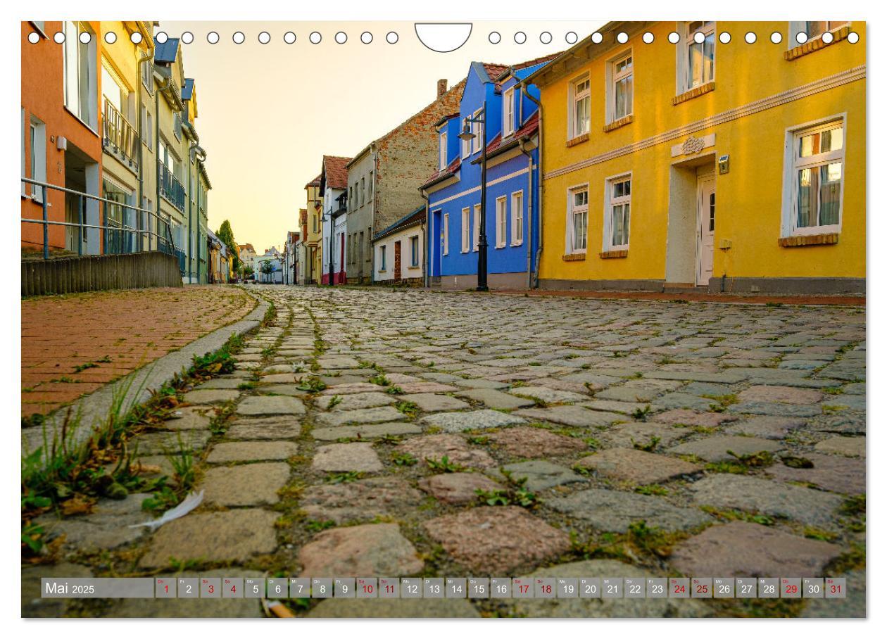 Bild: 9783383917929 | Ein Blick auf Ueckermünde (Wandkalender 2025 DIN A4 quer), CALVENDO...