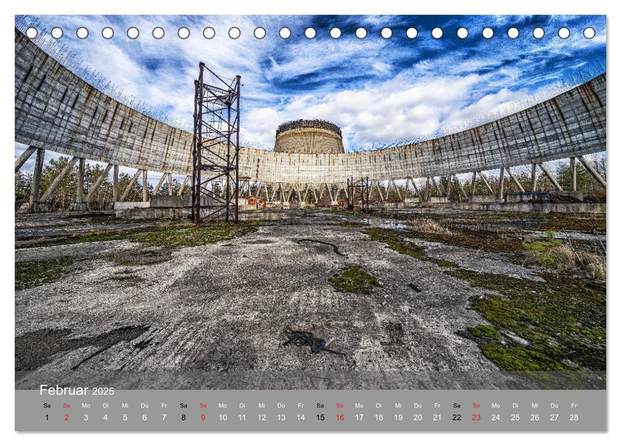 Bild: 9783435167586 | Tschernobyl - In der Sperrzone (Tischkalender 2025 DIN A5 quer),...