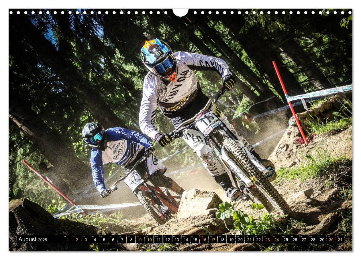 Bild: 9783435367115 | Downhill Racing (Wandkalender 2025 DIN A3 quer), CALVENDO...