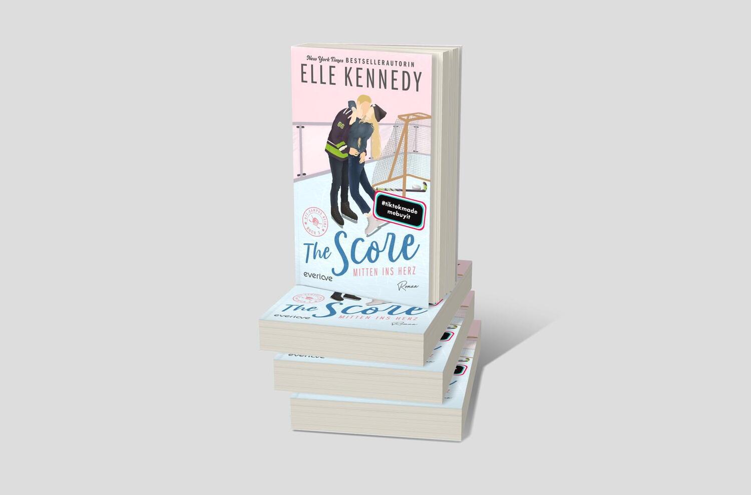 Bild: 9783492066136 | The Score - Mitten ins Herz | Elle Kennedy | Taschenbuch | Off-Campus