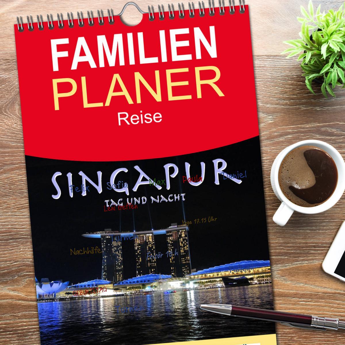 Bild: 9783457107737 | Familienplaner 2025 - Singapur. Tag und Nacht mit 5 Spalten...