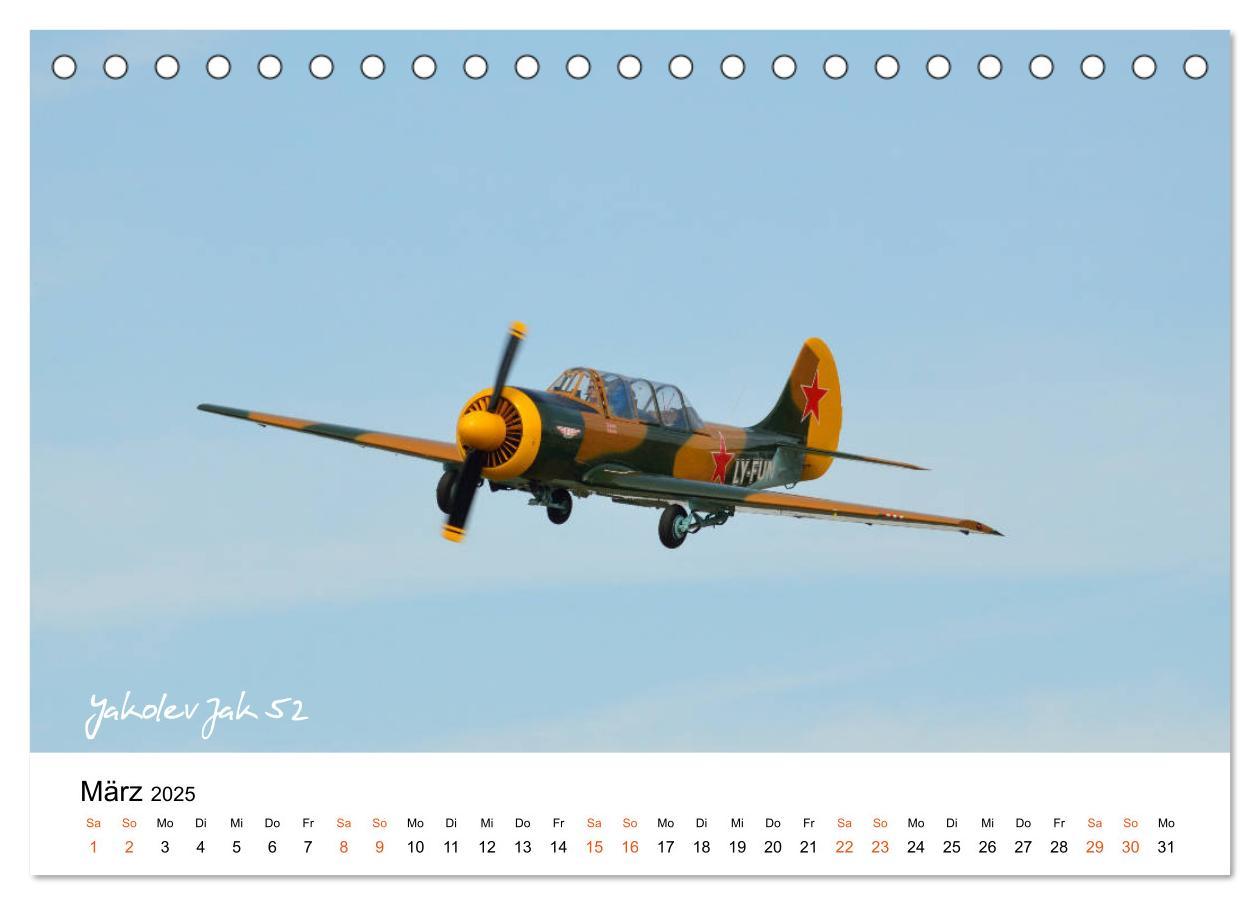 Bild: 9783435379934 | Die Faszination. Flugzeuge am Himmel (Tischkalender 2025 DIN A5...