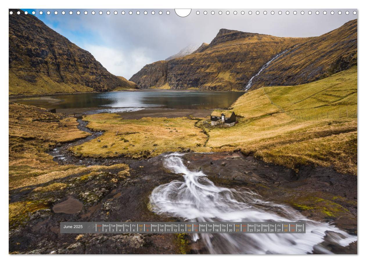 Bild: 9781325949793 | Spectacular beauty - Faroe Islands (Wall Calendar 2025 DIN A3...