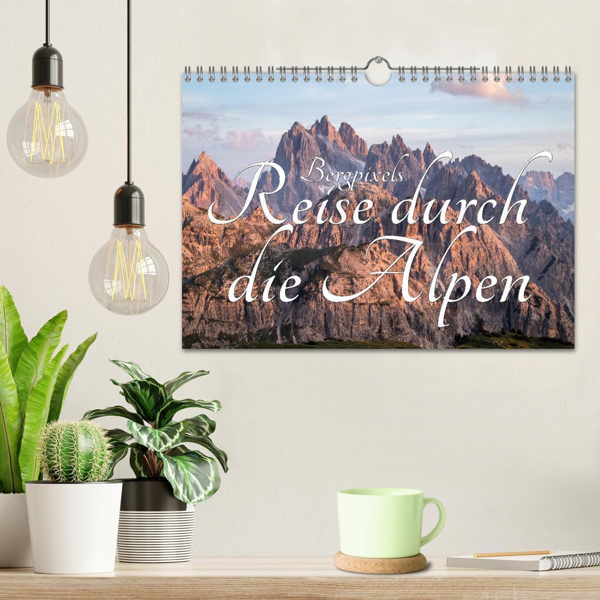 Bild: 9783435209842 | Bergpixel´s Reise durch die Alpen (Wandkalender 2025 DIN A4 quer),...