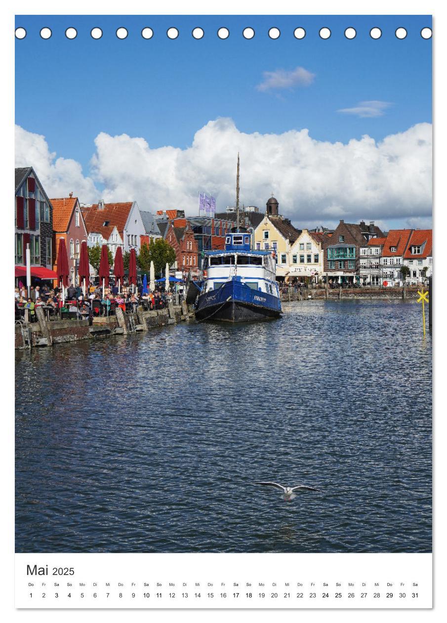 Bild: 9783457236062 | Husum - graue Stadt am Meer (Tischkalender 2025 DIN A5 hoch),...