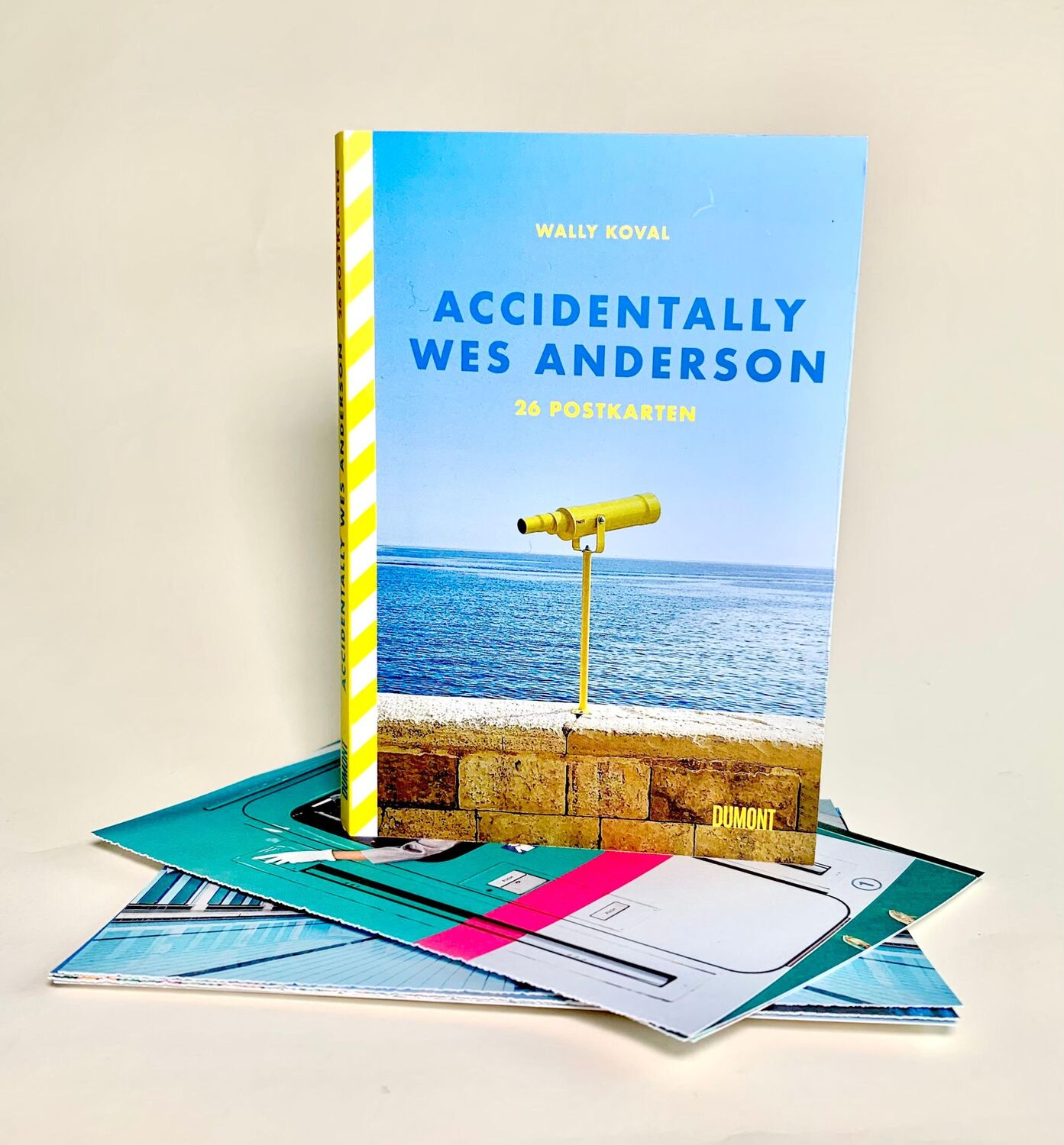 Bild: 9783832169206 | Accidentally Wes Anderson | 26 Postkarten | Wally Koval | Taschenbuch