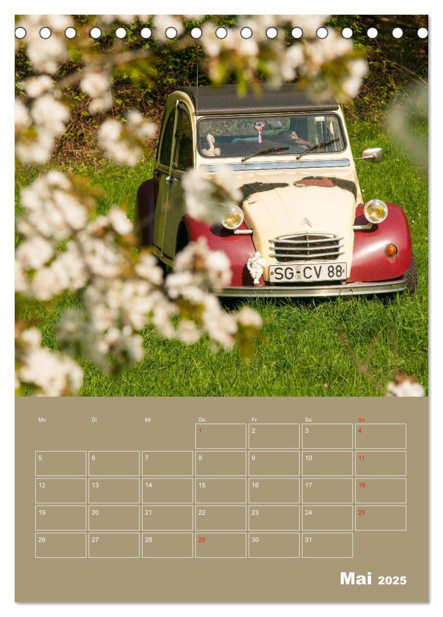 Bild: 9783435940752 | Citroën 2 CV ¿ Flower Power (Tischkalender 2025 DIN A5 hoch),...