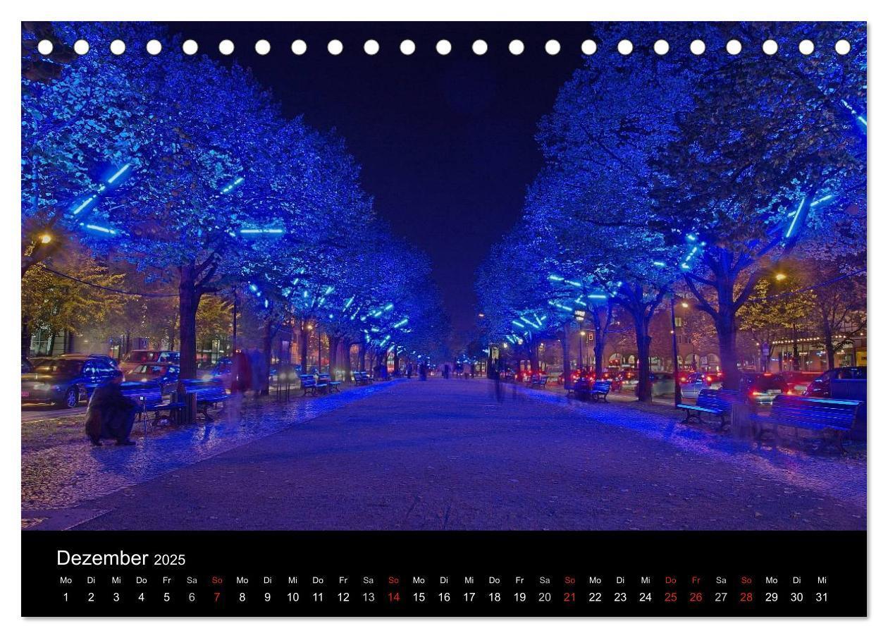 Bild: 9783435768516 | Berlin bei Nacht (Tischkalender 2025 DIN A5 quer), CALVENDO...