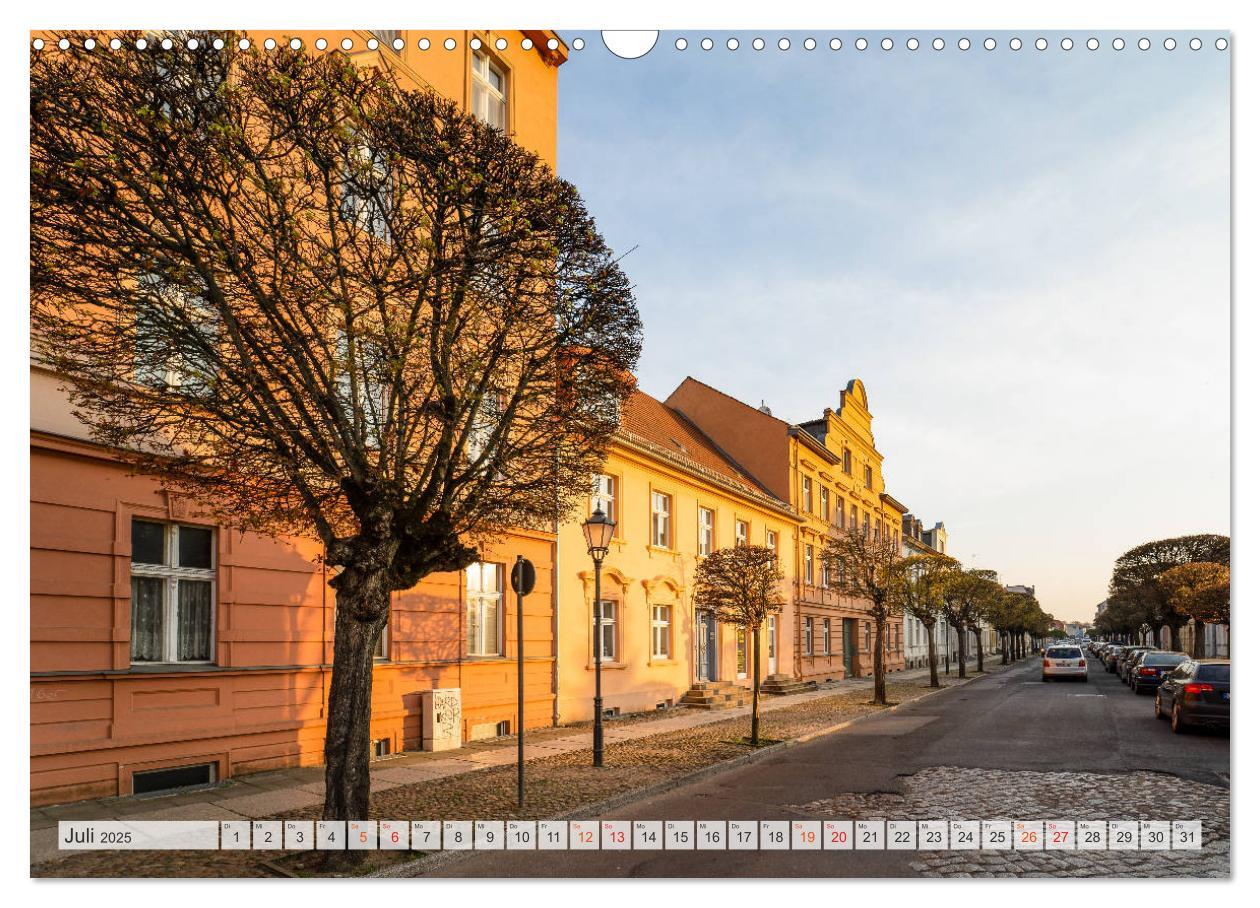 Bild: 9783435241682 | Neuruppin Impressionen (Wandkalender 2025 DIN A3 quer), CALVENDO...