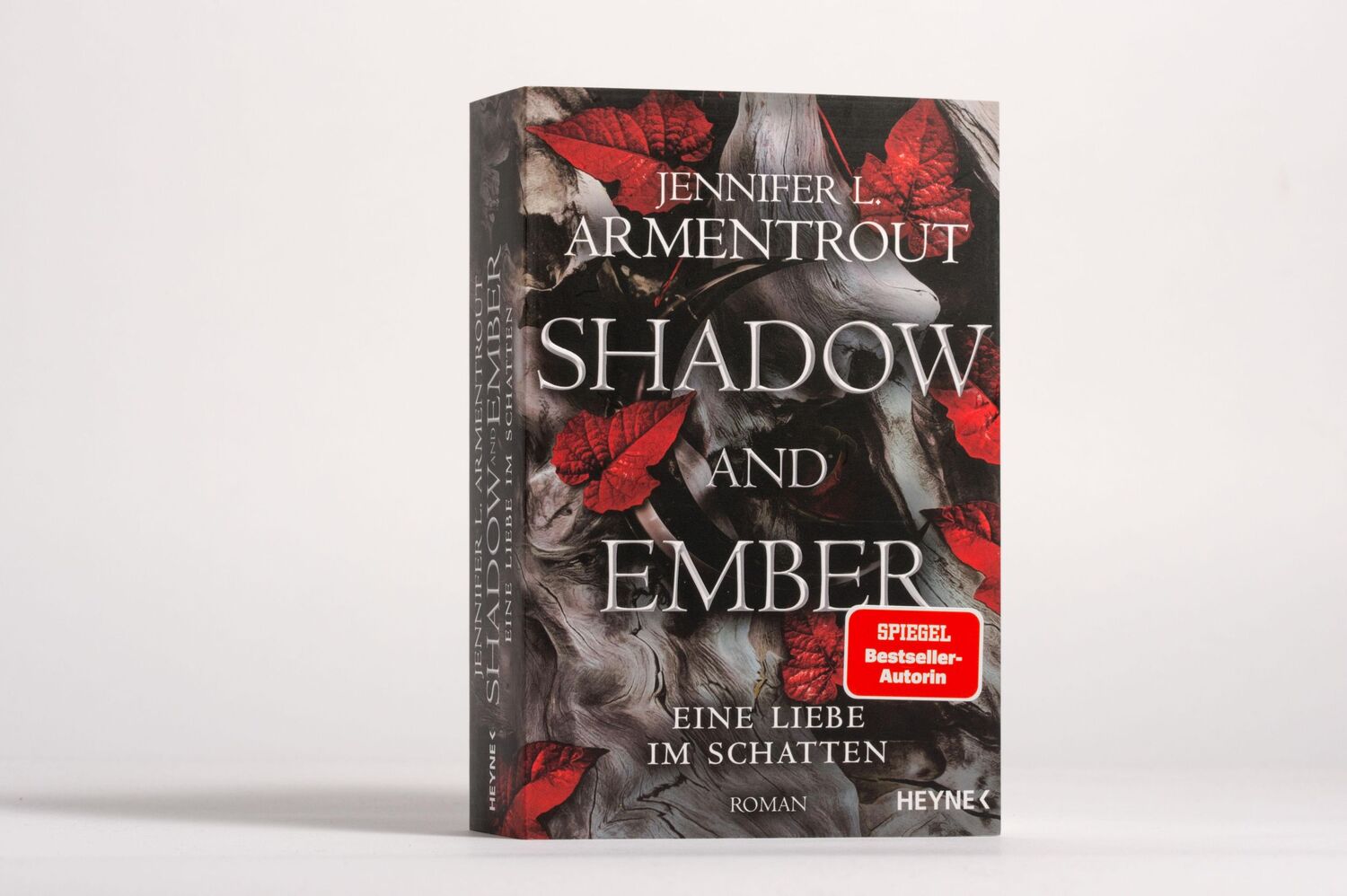 Bild: 9783453322387 | Shadow and Ember - Eine Liebe im Schatten | Roman | Armentrout | Buch