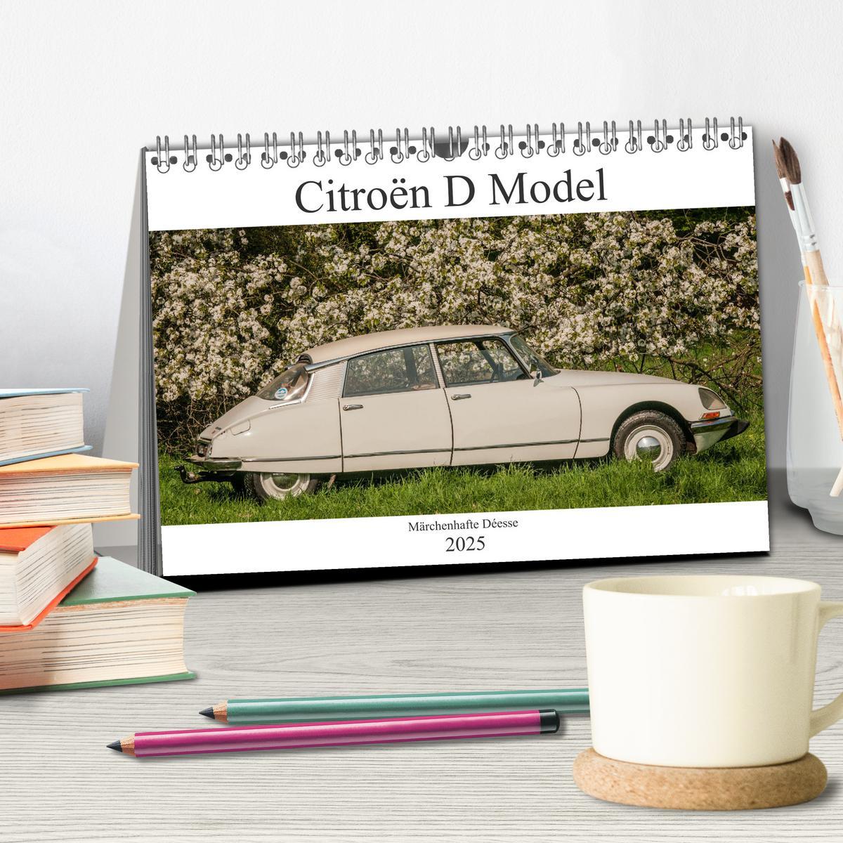 Bild: 9783435010011 | Citroën D Model ¿ Märchenhafte Déesse (Tischkalender 2025 DIN A5...