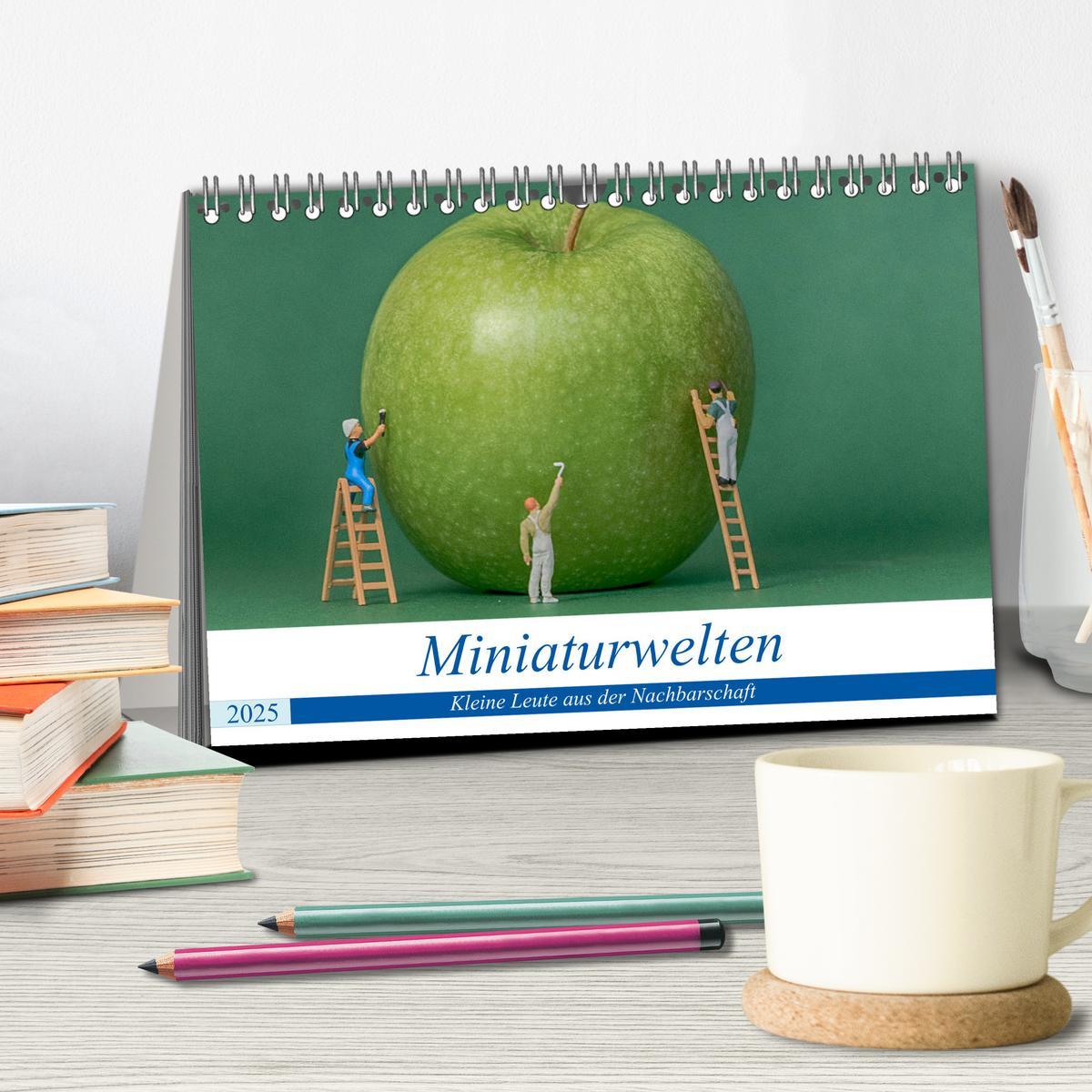 Bild: 9783435378265 | Miniaturwelten - Kleine Leute aus der Nachbarschaft (Tischkalender...