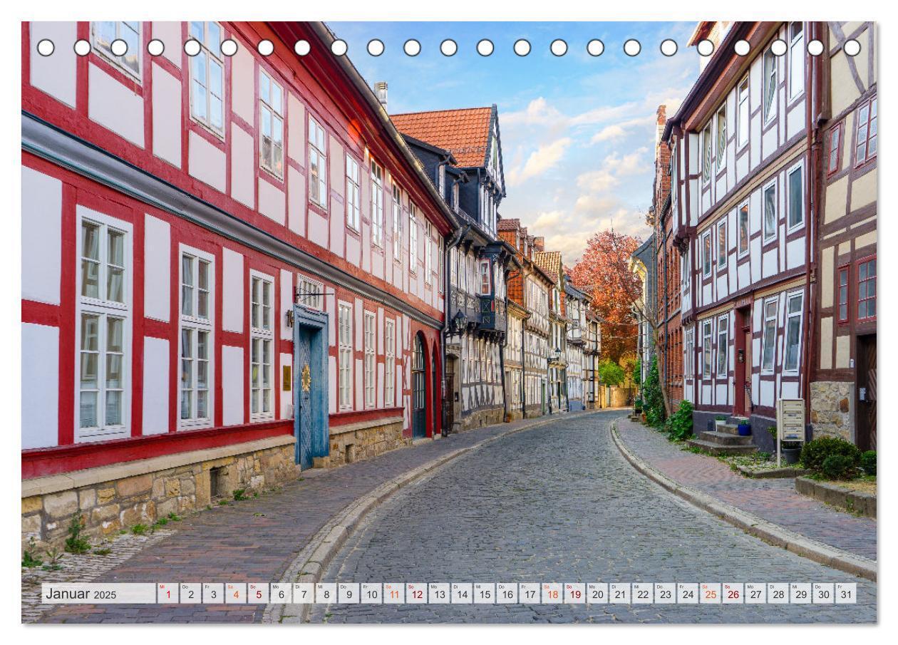 Bild: 9783435052462 | Hildesheim Impressionen (Tischkalender 2025 DIN A5 quer), CALVENDO...