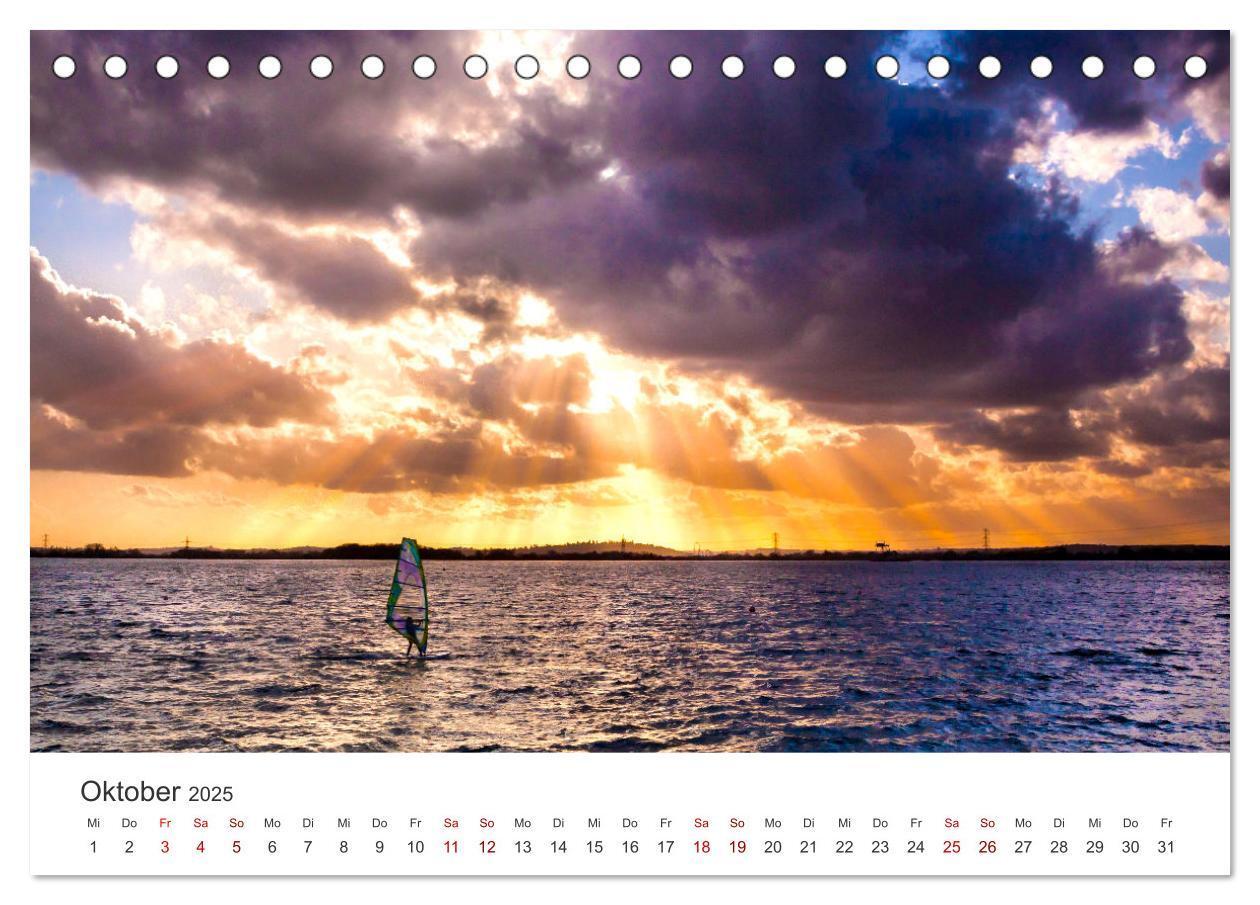 Bild: 9783383927317 | Windsurfen - Wellen und Wind (Tischkalender 2025 DIN A5 quer),...