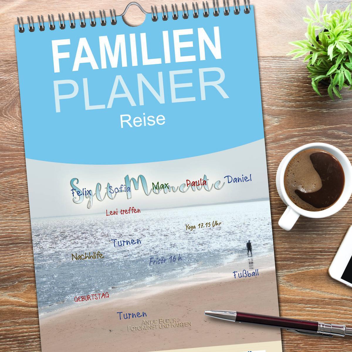 Bild: 9783457107331 | Familienplaner 2025 - Sylt-Momente mit 5 Spalten (Wandkalender, 21...