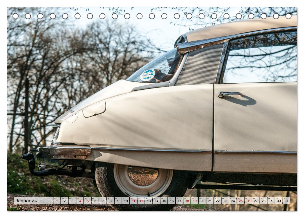 Bild: 9783435010011 | Citroën D Model ¿ Märchenhafte Déesse (Tischkalender 2025 DIN A5...