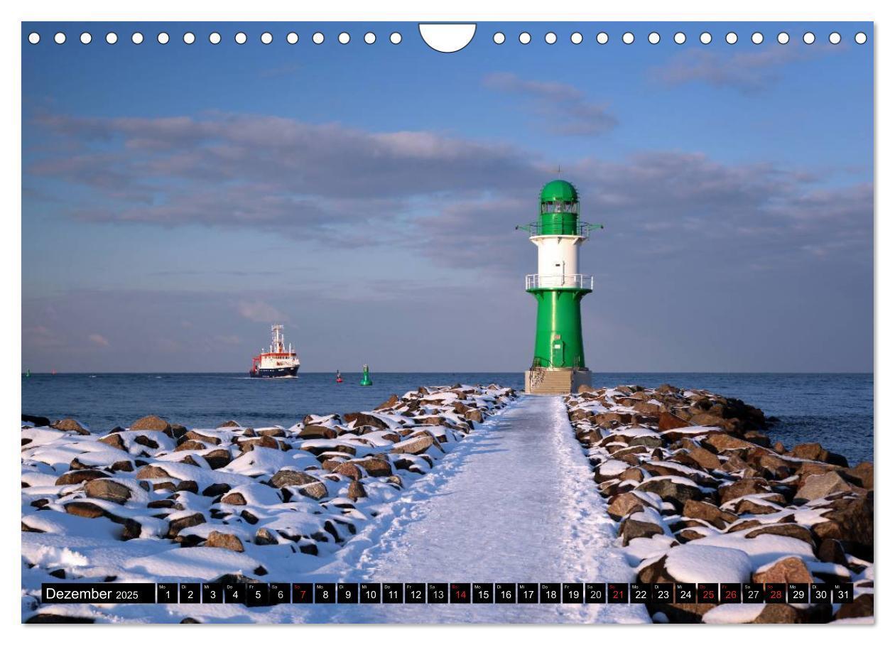 Bild: 9783435663774 | Urlaub in Warnemünde (Wandkalender 2025 DIN A4 quer), CALVENDO...