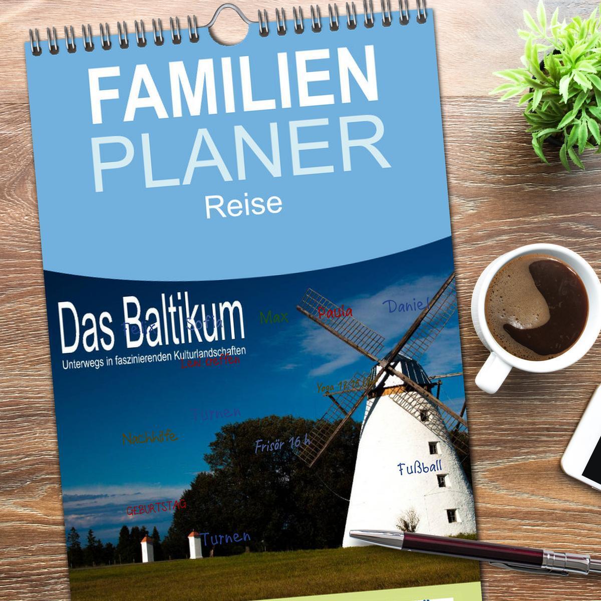 Bild: 9783457104156 | Familienplaner 2025 - Das Baltikum - Unterwegs in faszinierenden...