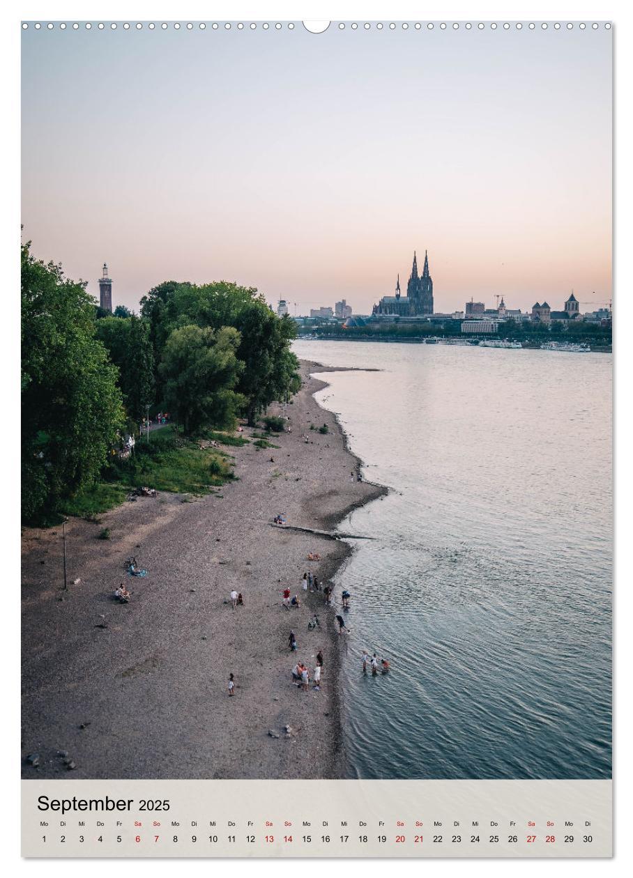 Bild: 9783457138052 | Köln ¿ Urbane Fotografien (Wandkalender 2025 DIN A2 hoch), CALVENDO...