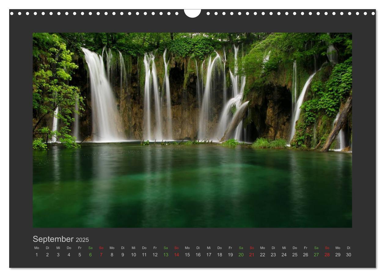 Bild: 9783435838011 | FALLENDE WASSER (Wandkalender 2025 DIN A3 quer), CALVENDO...