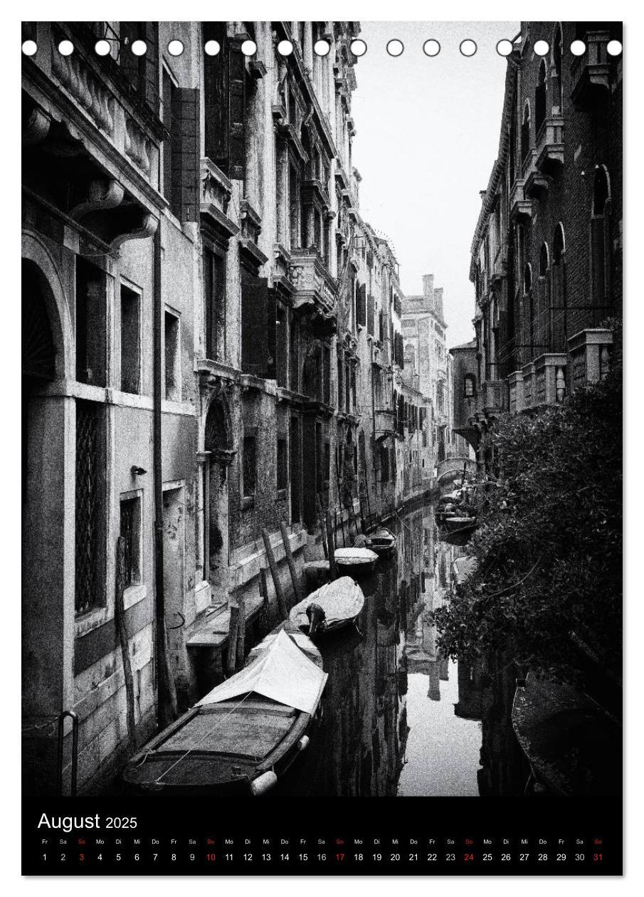 Bild: 9783457056196 | Venice Noir - Das etwas andere Venedig (Tischkalender 2025 DIN A5...