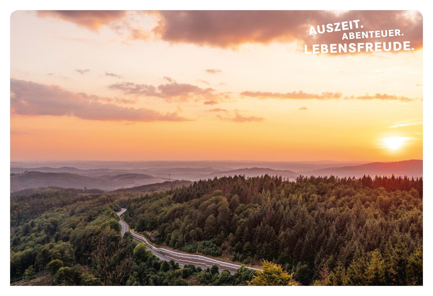 Bild: 9783616028019 | 52 kleine & große Eskapaden Rothaargebirge und Sauerland | Lattek