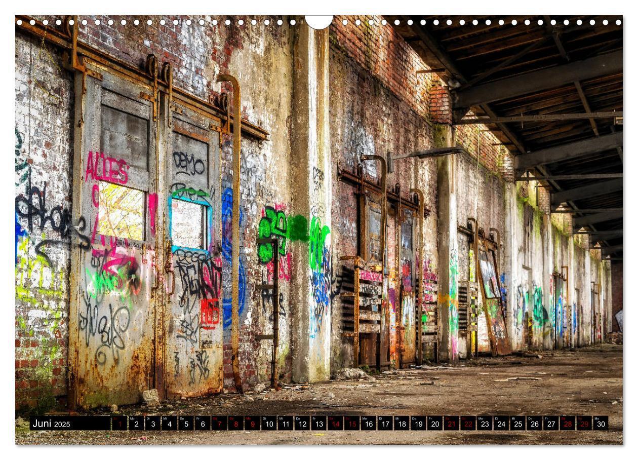 Bild: 9783435311217 | Lost Places Graffiti (Wandkalender 2025 DIN A3 quer), CALVENDO...