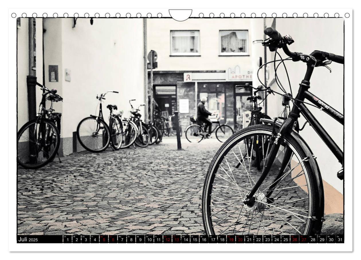 Bild: 9783435209569 | Osnabrück fährt Fahrrad (Wandkalender 2025 DIN A4 quer), CALVENDO...