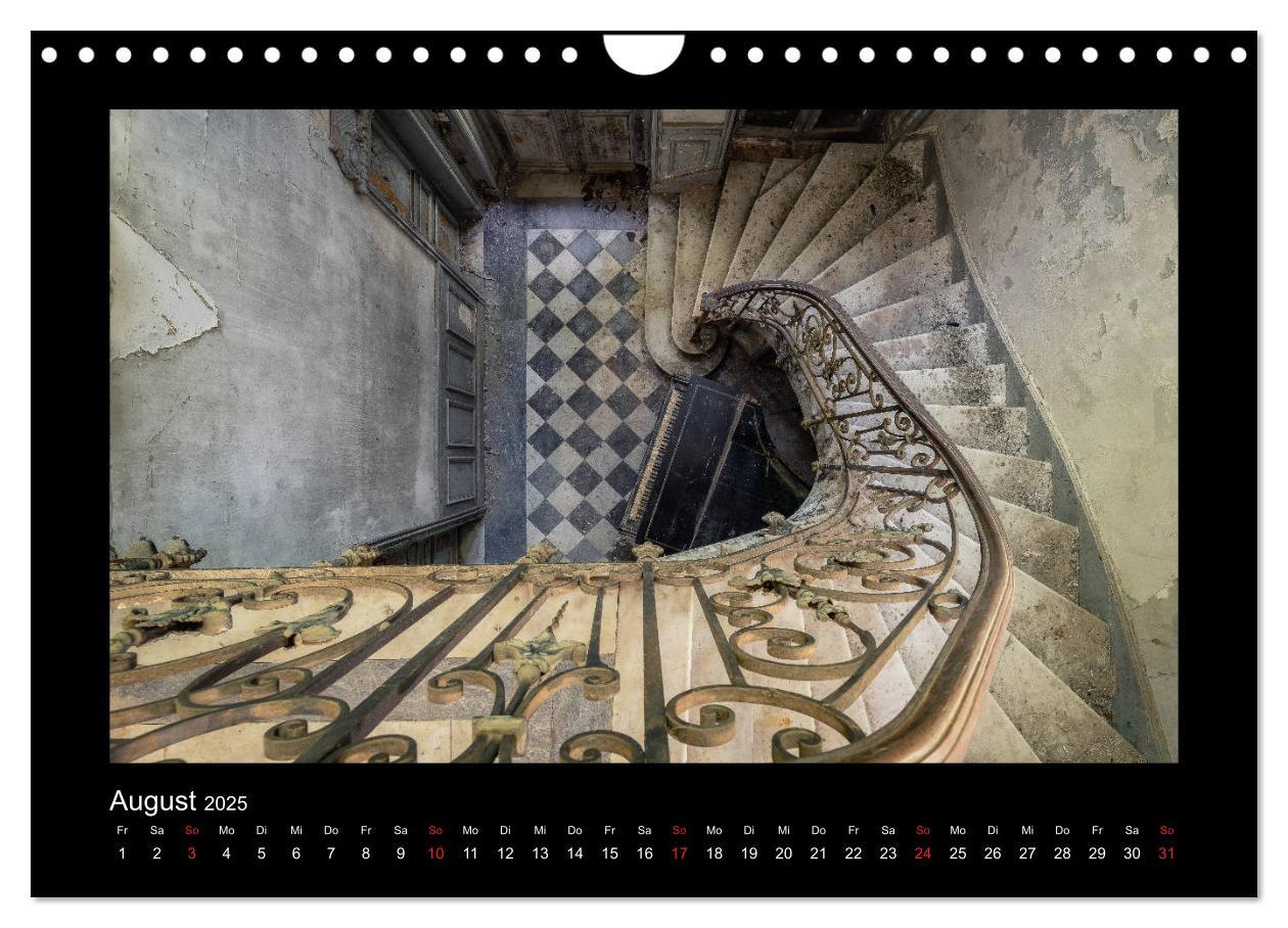 Bild: 9783435238903 | Die Schönheit des Verfalls - Lost Places (Wandkalender 2025 DIN A4...