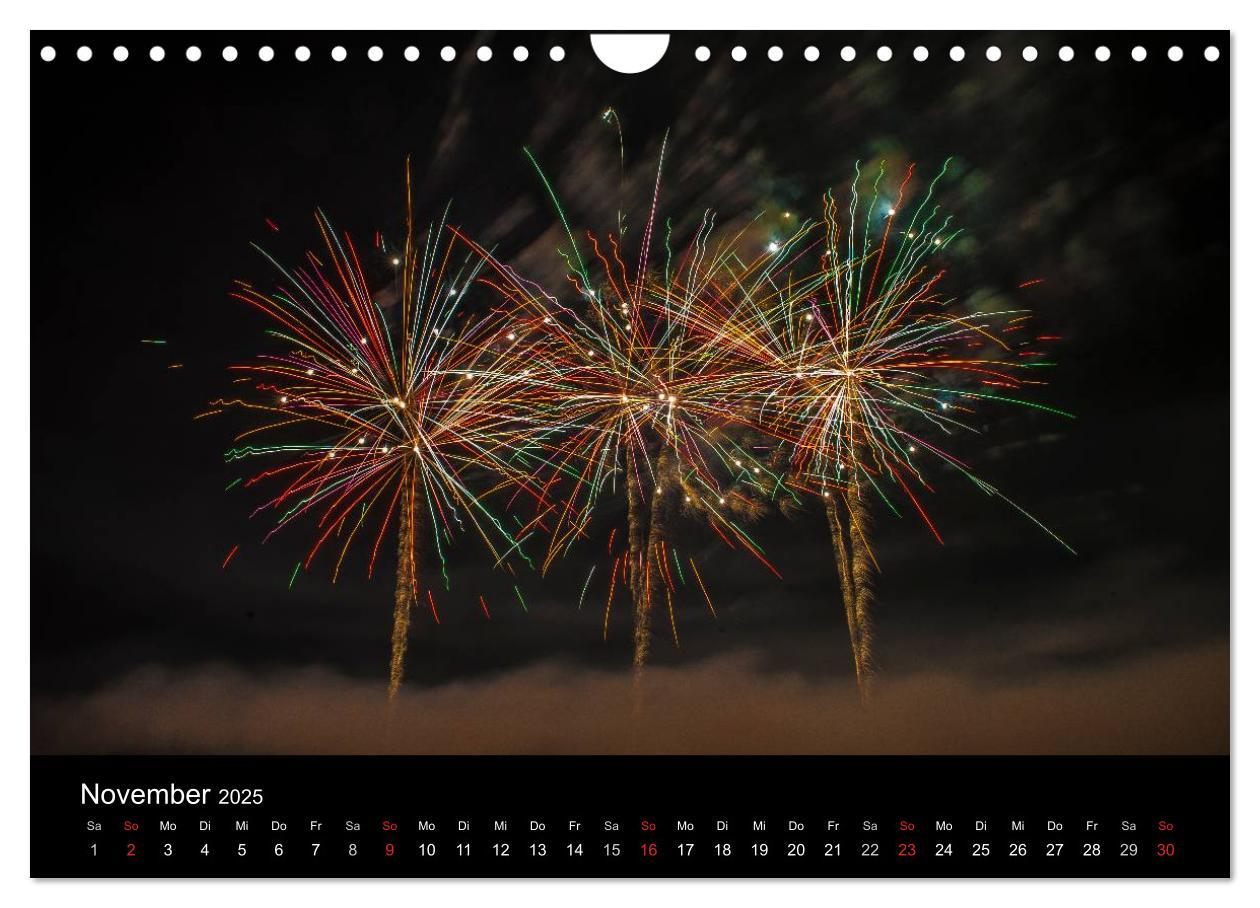 Bild: 9783435837953 | Das Feuerwerk (Wandkalender 2025 DIN A4 quer), CALVENDO Monatskalender