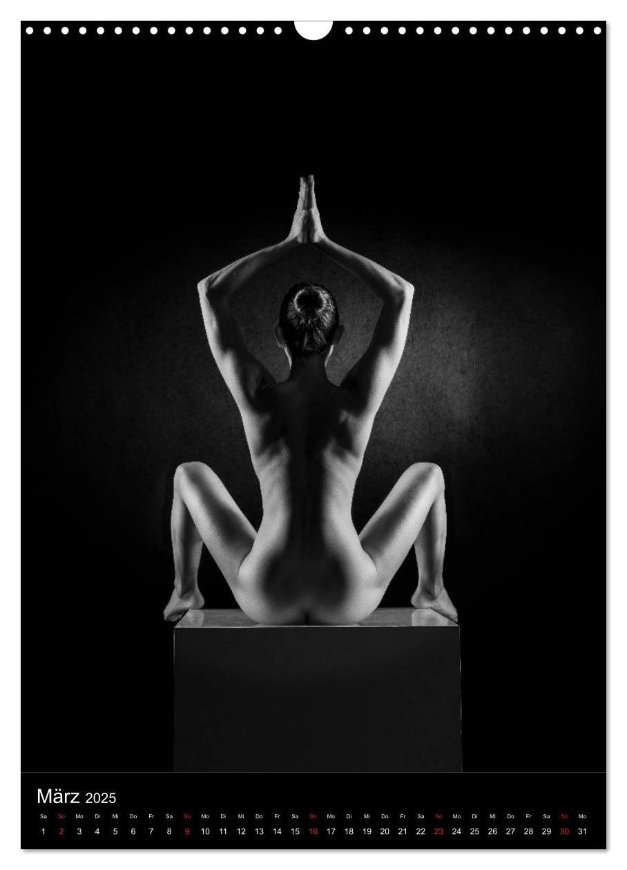 Bild: 9783435970247 | BODY SCULPTURE (Wandkalender 2025 DIN A3 hoch), CALVENDO...