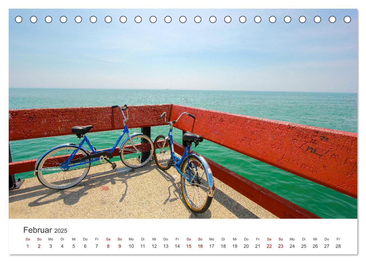 Bild: 9783383875489 | Radtouren - Weil Fahrrad fahren das schönste ist. (Tischkalender...