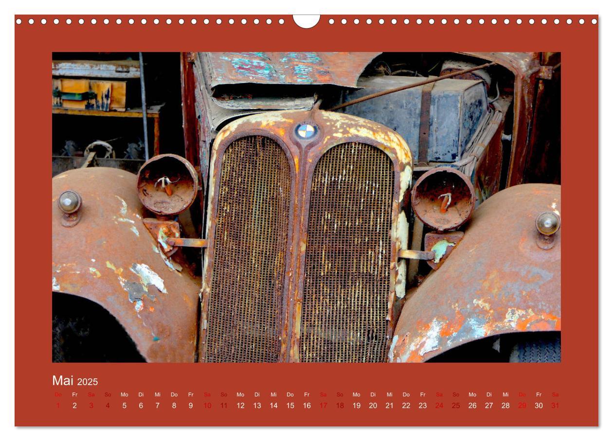 Bild: 9783435212170 | Vergessene Schätze - Oldtimer auf Schrottplätzen (Wandkalender 2025...