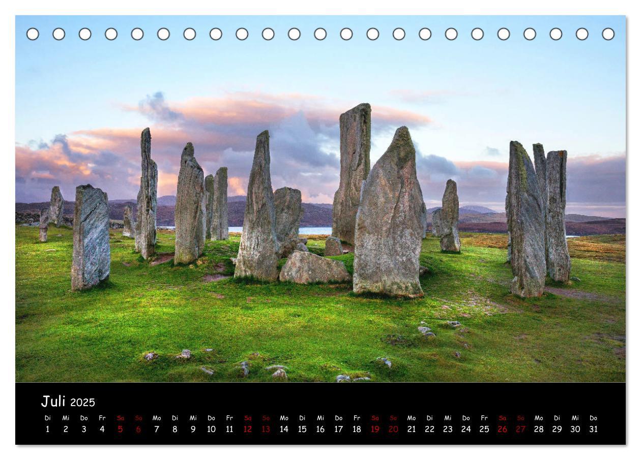 Bild: 9783435298792 | Schottland zum Verlieben (Tischkalender 2025 DIN A5 quer), CALVENDO...