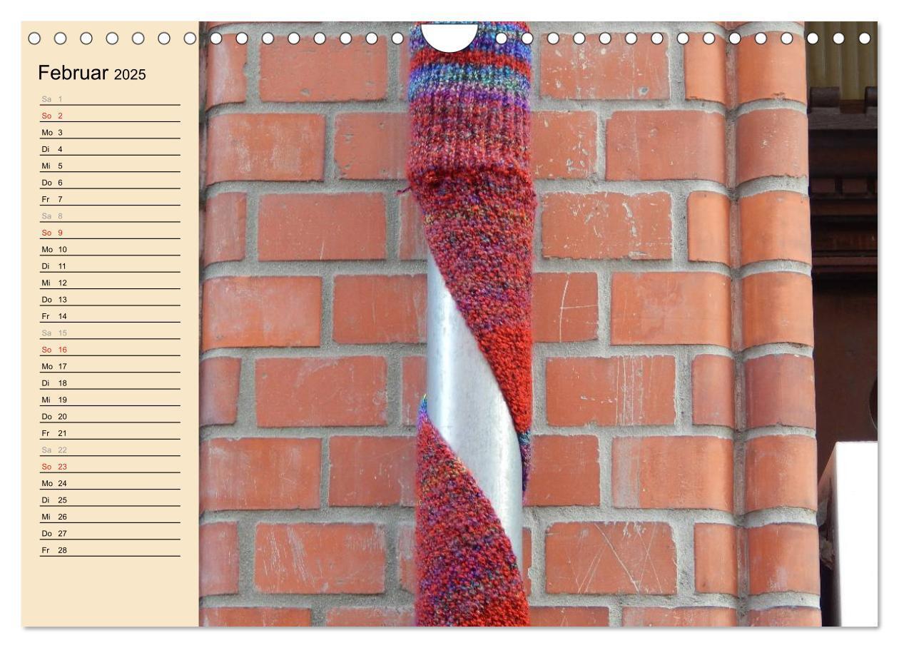 Bild: 9783435545698 | Urban Knitting Lüneburg (Wandkalender 2025 DIN A4 quer), CALVENDO...