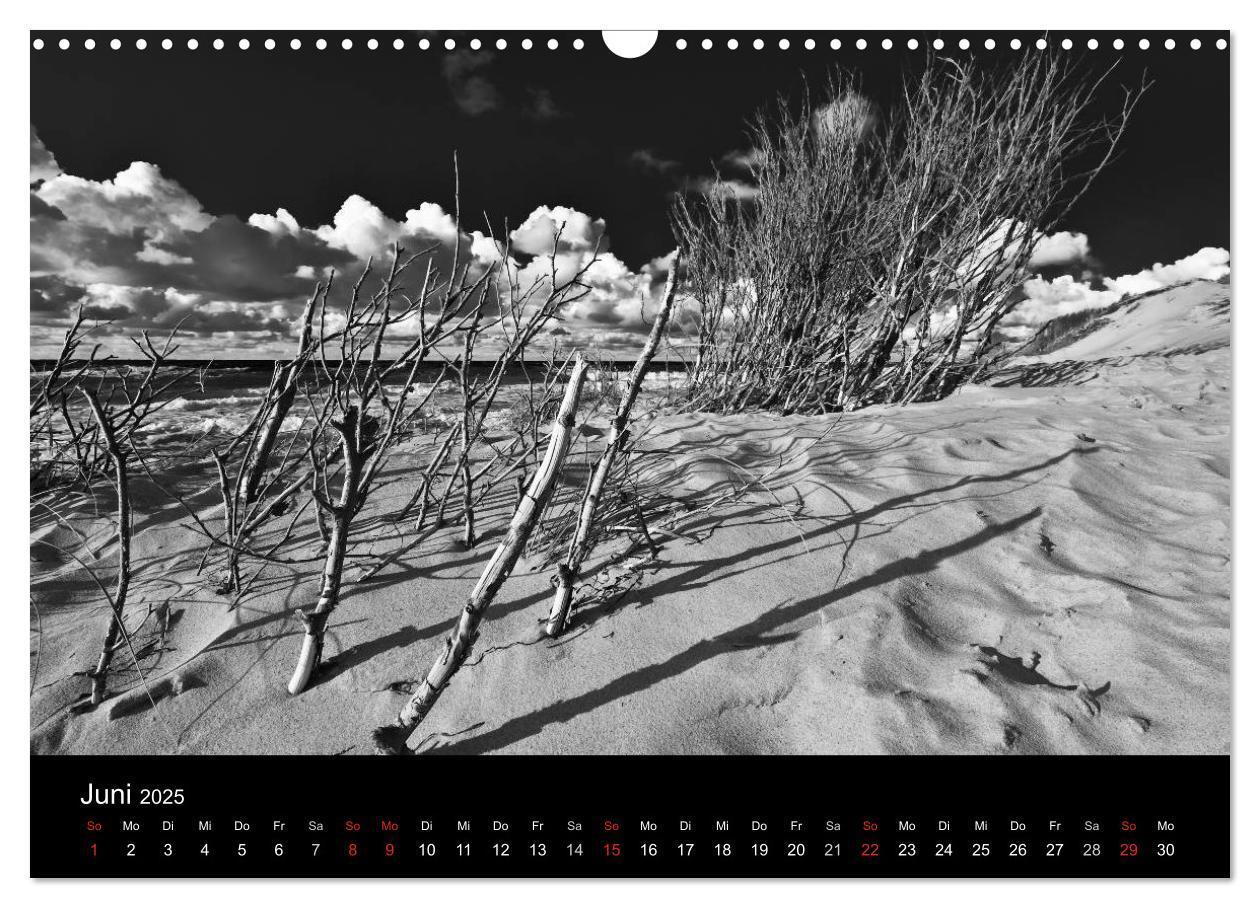 Bild: 9783435641307 | Strandspaziergang an der Ostsee (Wandkalender 2025 DIN A3 quer),...