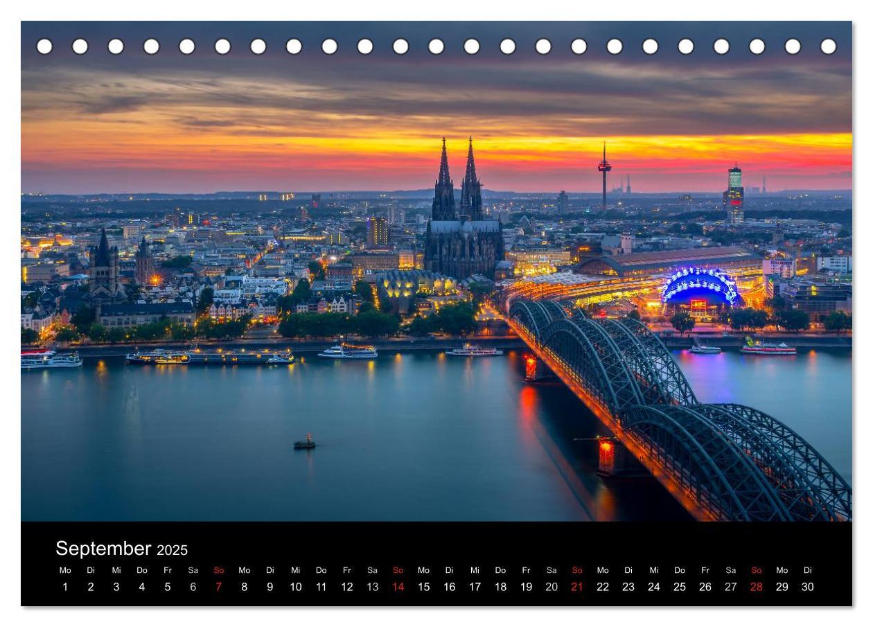 Bild: 9783435575718 | Köln Impressionen bei Nacht (Tischkalender 2025 DIN A5 quer),...