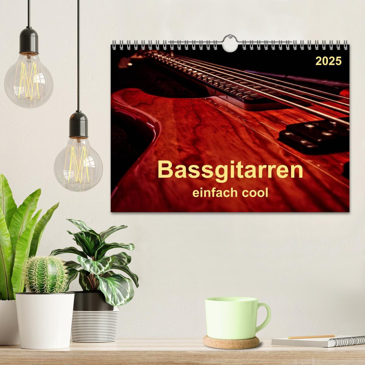 Bild: 9783435566709 | Bassgitarren - einfach cool (Wandkalender 2025 DIN A4 quer),...