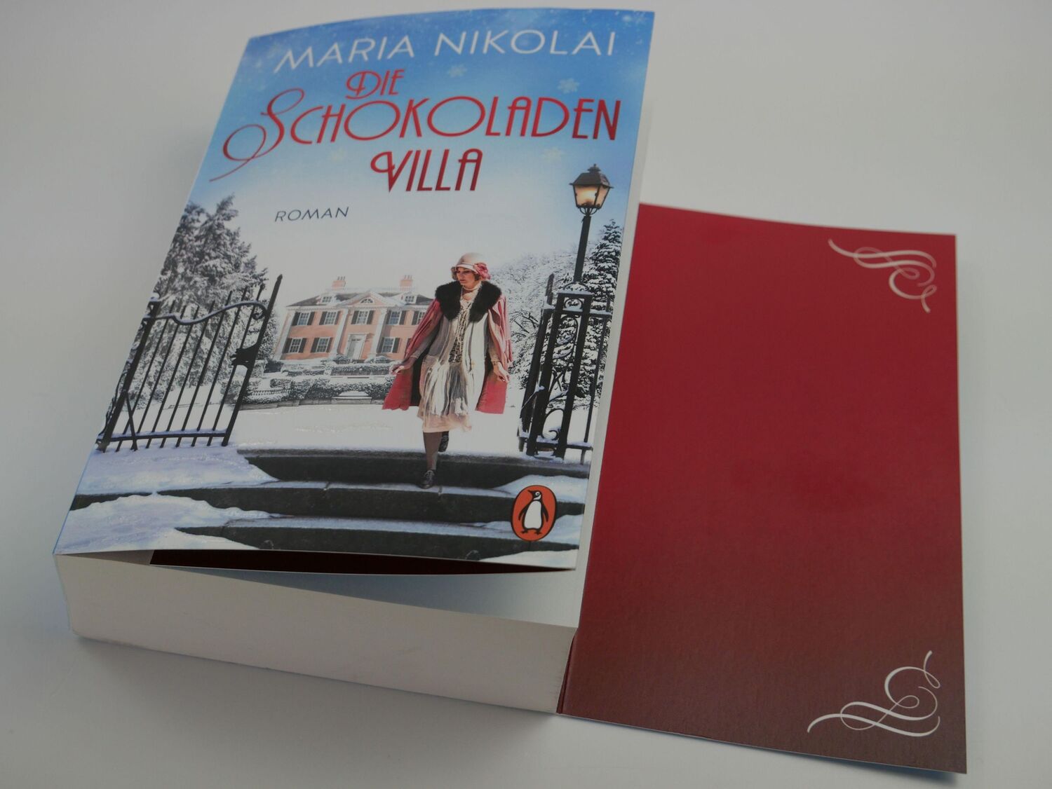 Bild: 9783328103226 | Die Schokoladenvilla | Roman - Der Bestseller | Maria Nikolai | Buch