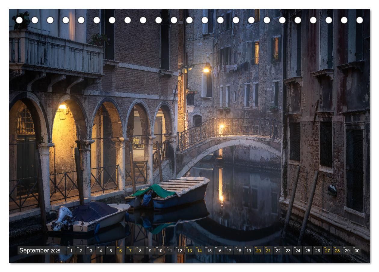 Bild: 9783457144756 | Malerisches Venedig (Tischkalender 2025 DIN A5 quer), CALVENDO...