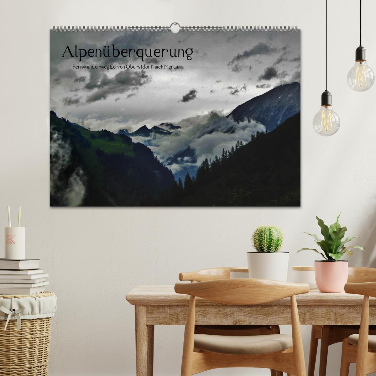 Bild: 9783435793983 | Alpenüberquerung (Wandkalender 2025 DIN A2 quer), CALVENDO...