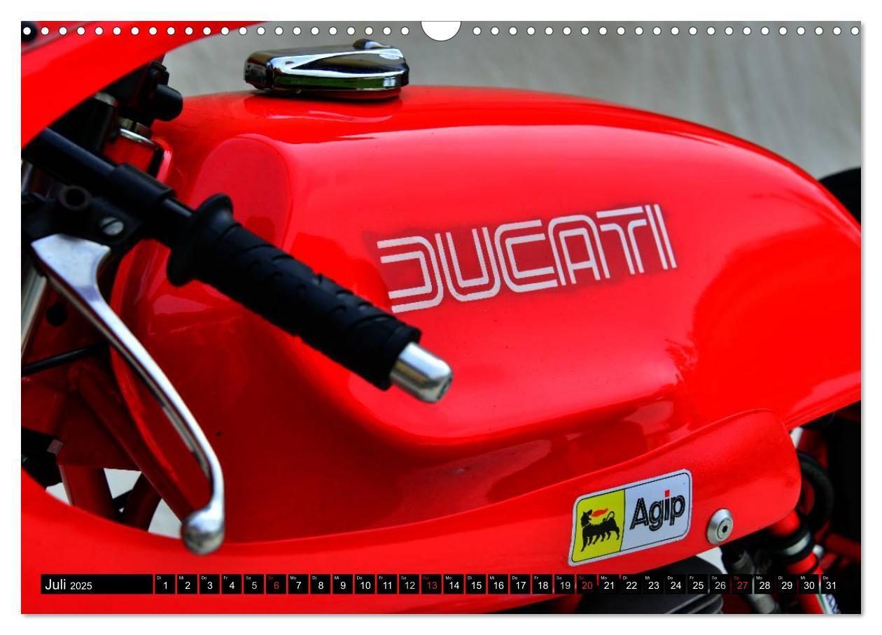 Bild: 9783435687954 | Ducati 500 Sport Desmo (Wandkalender 2025 DIN A3 quer), CALVENDO...